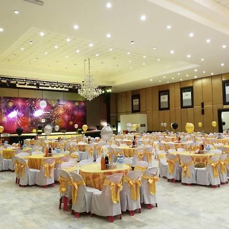 The Pine Resort Pathum Thani Eksteriør bilde