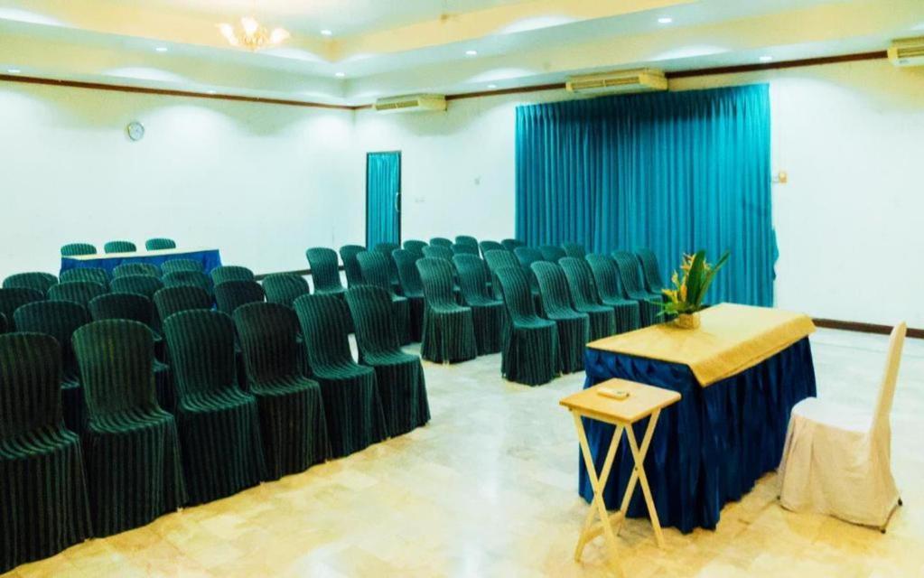 The Pine Resort Pathum Thani Eksteriør bilde