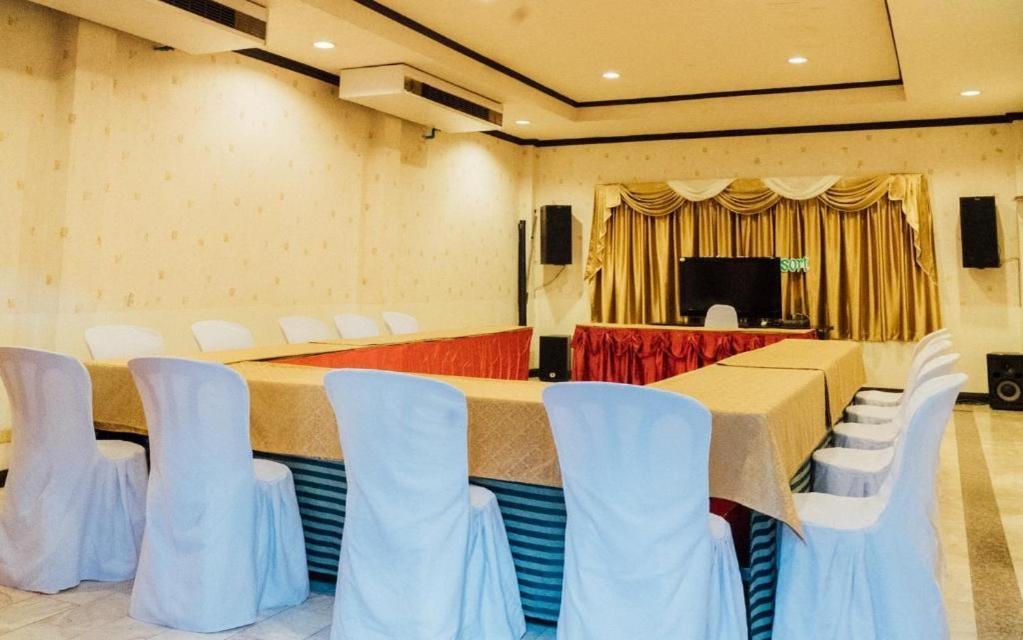 The Pine Resort Pathum Thani Eksteriør bilde