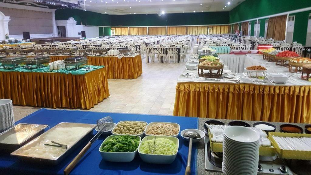 The Pine Resort Pathum Thani Eksteriør bilde