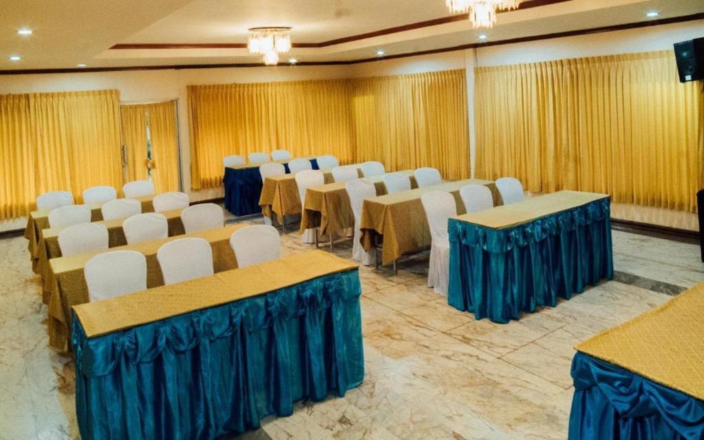 The Pine Resort Pathum Thani Eksteriør bilde