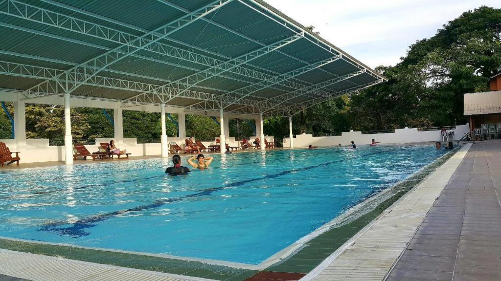 The Pine Resort Pathum Thani Eksteriør bilde