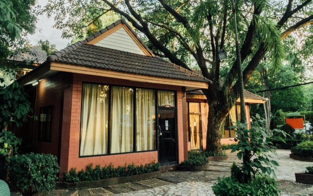 The Pine Resort Pathum Thani Eksteriør bilde