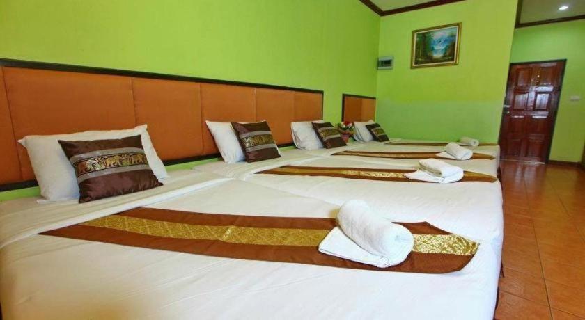 The Pine Resort Pathum Thani Eksteriør bilde