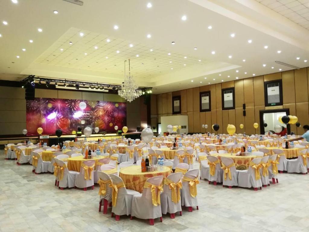 The Pine Resort Pathum Thani Eksteriør bilde